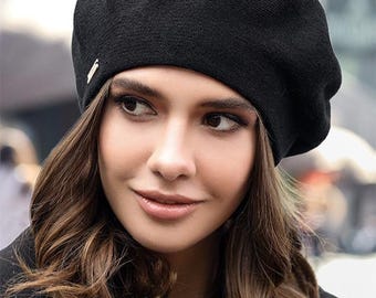Elegante Französische Baskenmütze mit Luxuriösem Satin Futter - Warme Woll Angora Hut für Damen
