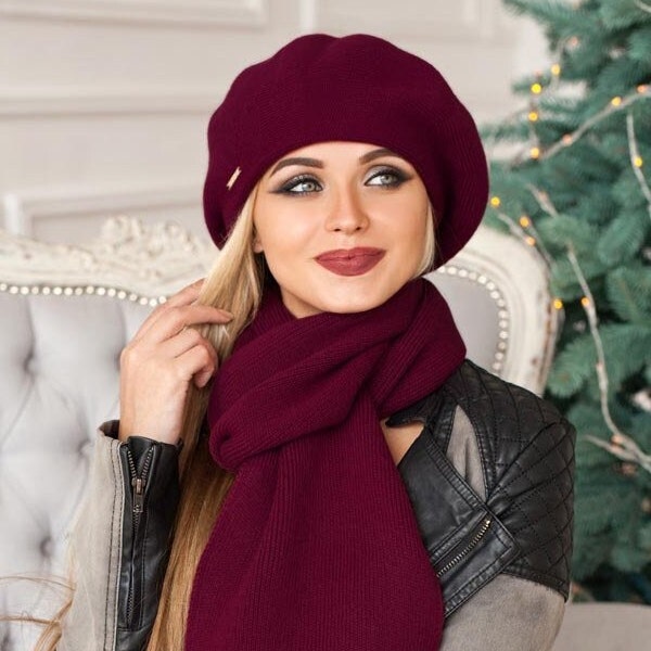 Écharpe béret en laine d'hiver confortable pour femme - Accessoire artisanal et élégant - Ensemble écharpe béret en tricot classique - Cadeau de vacances - Cadeau de Noël