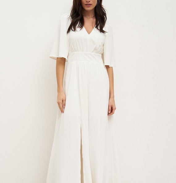 Casual ivory maxi clearance dress