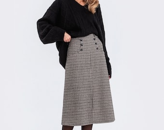 Stay Warm in Style: Women's Long Woolen Pencil Skirt - Classic below the knee skirt -  Office clothing everyday