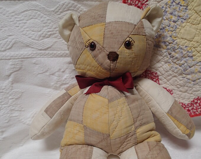 Quilted Teddy Bear. Vintage Quilt. Primitive. Rustic Decor. Etsy