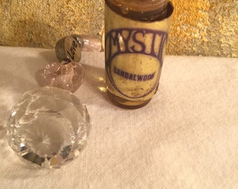 Vintage unused Mystic sandalwood essential oil 1970’s 4cm
