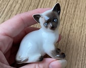 Cat figurine porcelain Lomonosov- Russian Imperial porcelain animal figurine- Collectible figurine Soviet porcelain- Hand-painted porcelain