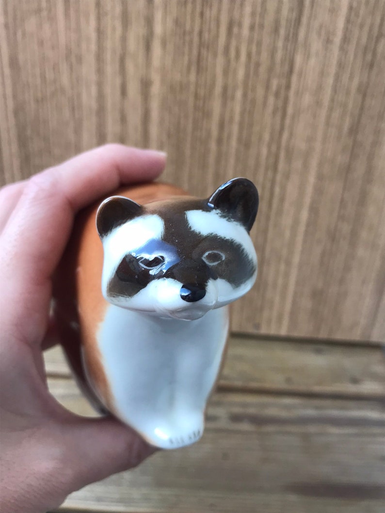 Imperial Porcelain Collectible Figurine Vintage Russian Porcelain Raccoon Lomonosov Porcelain Figurine Raccoon Made In The Ussr Art Collectibles Figurines Knick Knacks Beyourbussiness Com