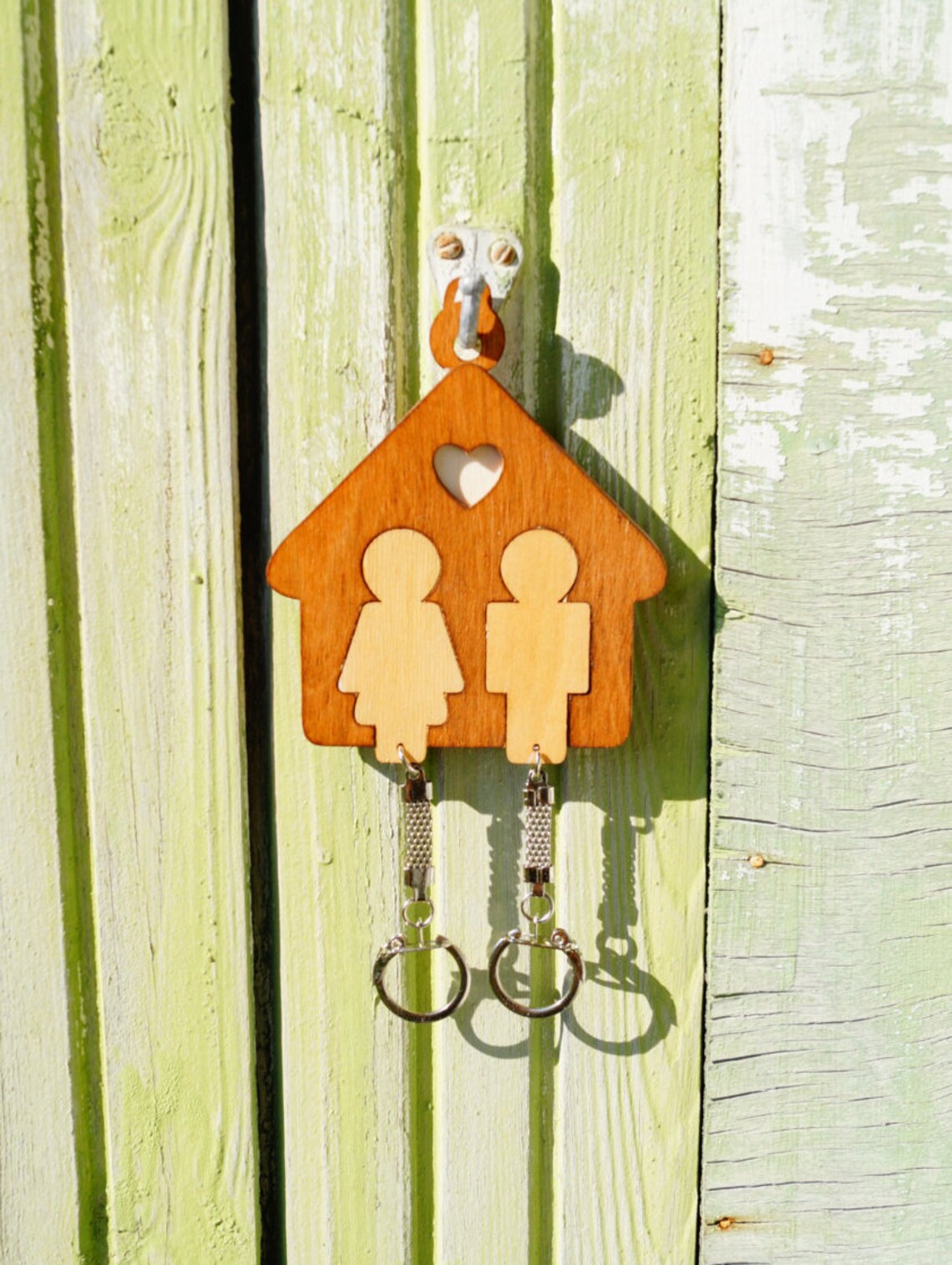 Rustic key chain Wall housekeeper with 2 кeychains for her Etsy