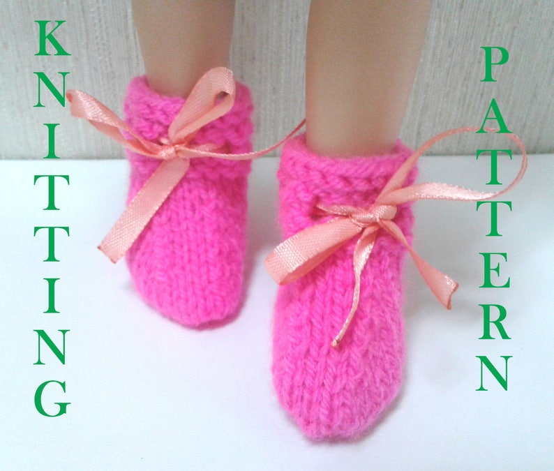 Knitting pattern for 13 inch dolls. Knitted boots. Knitting for beginners. Shoes with their own hands Master Class image 1