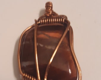 Simple tigers eye pendant