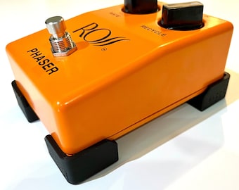 LAUNCHPAD BOOSTERS effect pedal risers for your pedalboard!  Use alone or add to LAUNCHPAD platforms!