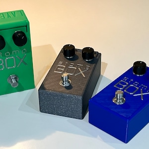 NEW VERSION StompBOX - Effects pedal shaped accessories box!