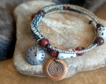 Primitive charm bracelet , brown shamanic bracelet