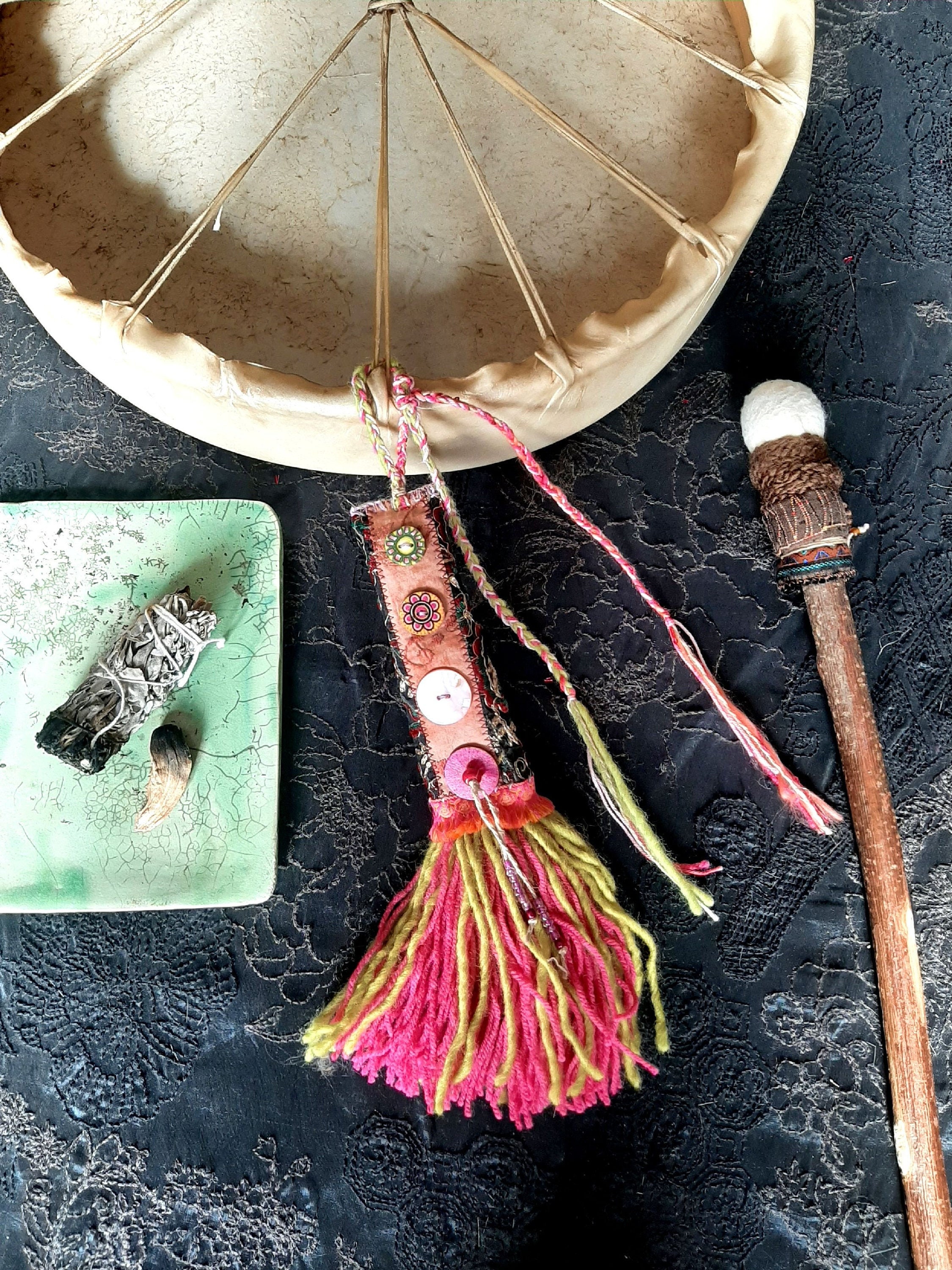 Pendentif Ethnique Totem, Déco Chamanique, Yourte, Bohème, Grigri, Objet Magique, Talisman, Protecti