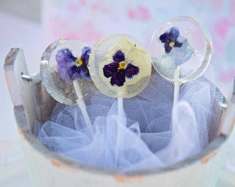 Viola Pansy Flower Lollipops - Flower Lollipop - Lollipop Favor - Viola Pansy Favor - Edible Viola Pansy - Flower Lollipop - Clear