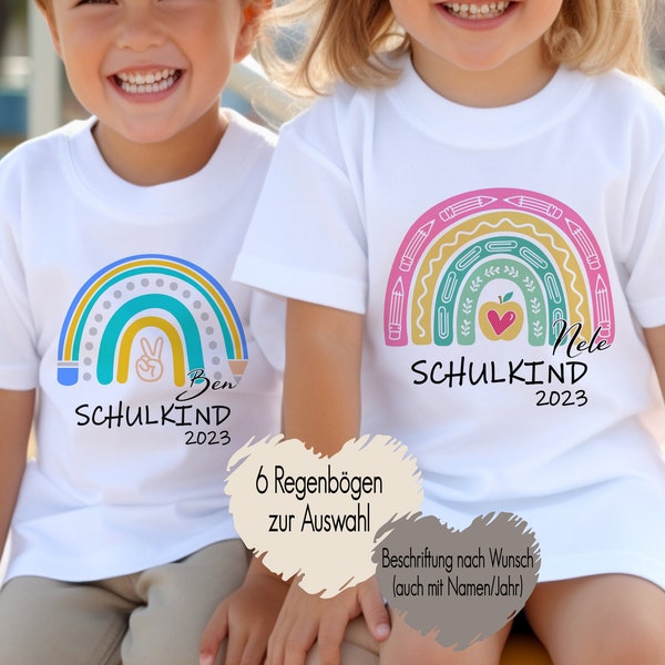 T-Shirt Schulkind 2024 Regenbogen Bunt | Einschulung Erstklässler | Einschulungsshirt Erster Schultag Schulanfang | Mädchen Junge mit Namen