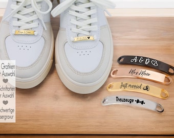 Engraved Shoelace Clips | Shoe Tags for Wedding Sneakers, Bride & Groom | Gift for Him, Wedding Accessory, Shoe Pendant