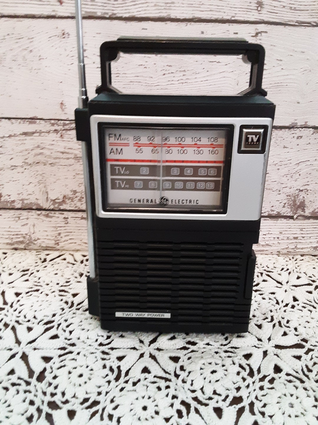 Vintage General Electric AM/FM/TV Portable Radio - Etsy