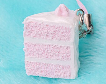 Miniature Pink Cake Keychain Charm // Polymer Clay Food Jewelry/Stitch Marker