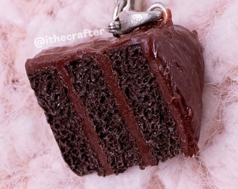 B-Grade Miniature Chocolate Cake Keychain Charm // Polymer Clay Food Jewelry/Stitch Marker