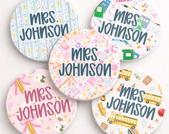 Zestaw podstawek samochodowych z monogramem, spersonalizowane uchwyty na kubki z nadrukiem zwierzęcym, prezent dla mamy nastolatki, prezent dla nowego kierowcy, urodziny, ukończenie szkoły