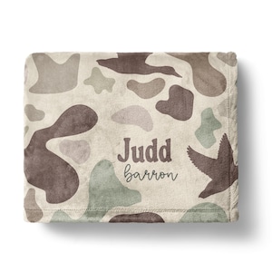 Duck Camo Crib Sheet Baby Bedding Woodland Camouflage Nursery Decor Soft Velveteen Plush Sherpa Backing Hunting Theme Baby Gift image 6