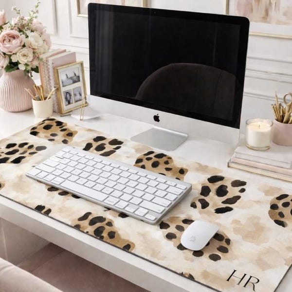 Tapete de escritorio de oficina, almohadilla de ratón con monograma de estampado animal de tortuga, cojín organizador de neopreno para espacio de trabajo, regalo para profesores, decoración esencial para dormitorio de oficina.