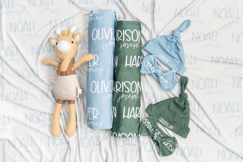 Babysittset med mössa, nyfödd filt, namnfilt, personligt namn, present till flicka, barnrum, babykläder, fotorekvisita, babyshower bild 5