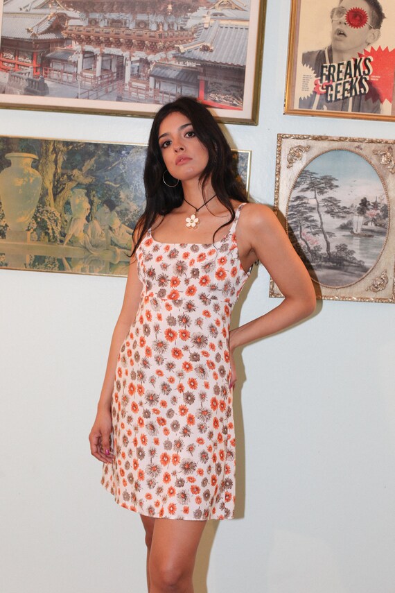 90s Orange Daisy Dress