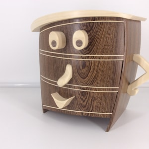 Funky Goofy Faced Jewellery Box with 3 drawers , unusual jewellery boxes, quirky jewellery box, wooden jewellery boxes