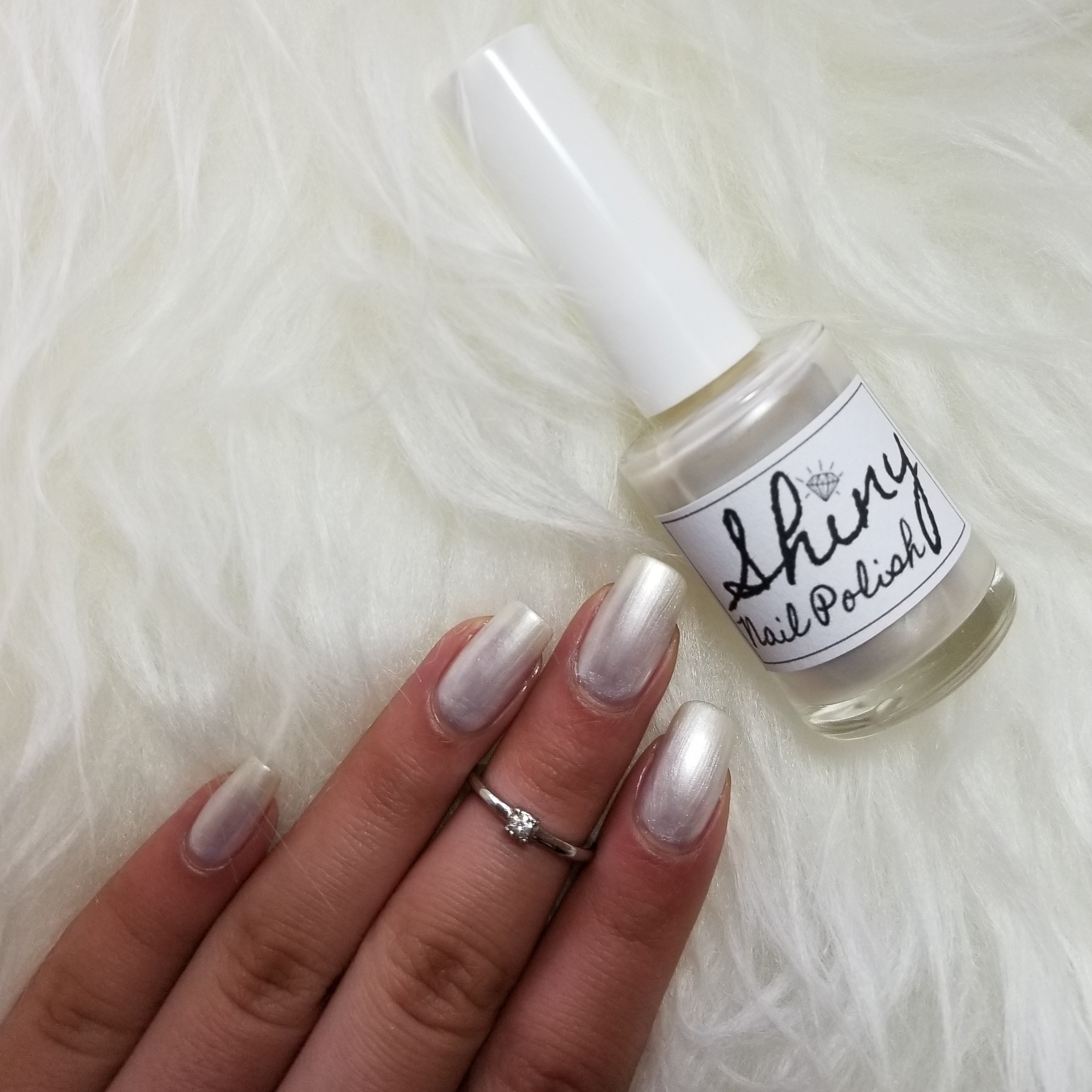 Milky White Nails Straddle The Line Between Trendy & Timeless