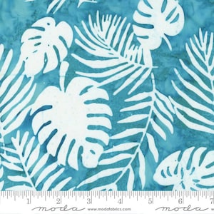 Beachy Batiks Leaves Coastal by Moda Fabrics 4362 20 Sold in HALF yard increments