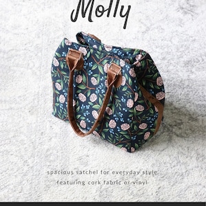 Molly Bag Pattern by Sallie Tomato LST132 This is a PAPER pattern