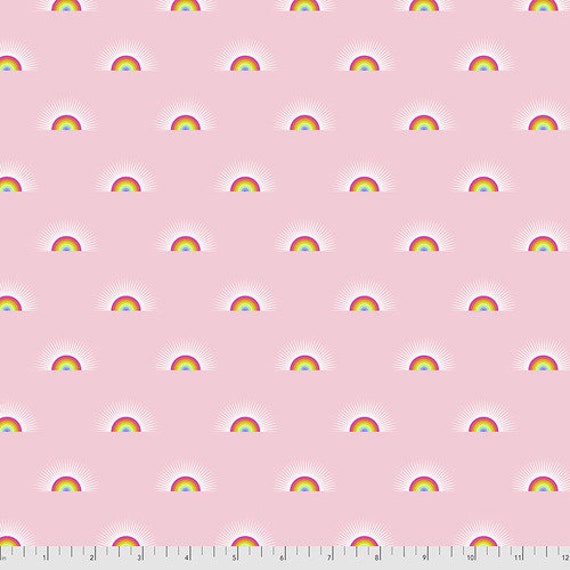 Daydreamer: Sundaze in Guava Daydreamer: Sundaze in Guava