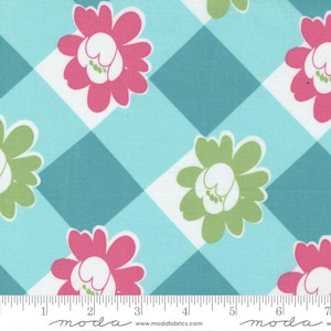Picnic Pop Large Floral Totally Turquoise by Me & My Sister Designs for Moda Fabrics 22430 14 Sold in HALF yard increments