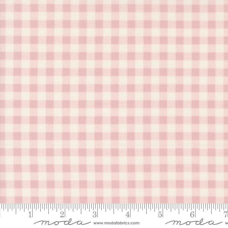 Cottage Charm Gingham Fading Rose by Heather Briggs of My Sew Quilty Life for Moda Fabrics 31757 36 Sold in HALF yard increments
