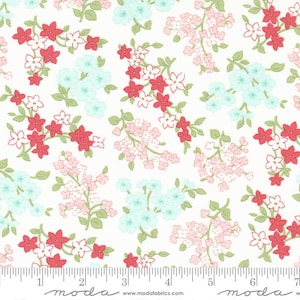 Various End of Bolt Cuts Lighthearted Gather Cream by Camille Roskelley for Moda Fabrics 55294 11