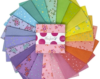 Tula Pink New True Colors (Full Moon Forest II) Paquete de dijes de 5 pulgadas, 42 piezas para Free Spirit Tula Pink FB6CPTP.FULLMOON