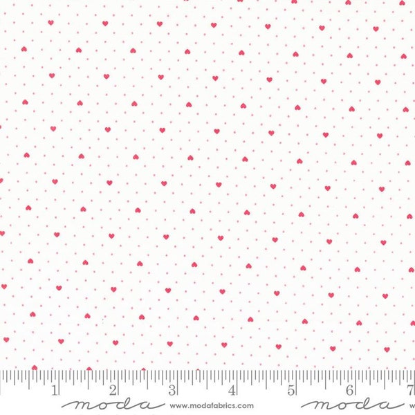 Red Heart Floral Fabric - Etsy