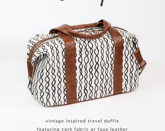 Casey Bag Pattern by Sallie Tomato LST151 This is a PAPER pattern