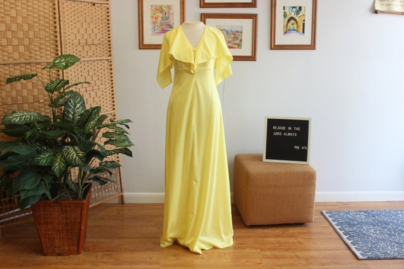 1970s Yellow Capelet Maxi Dress | Small |