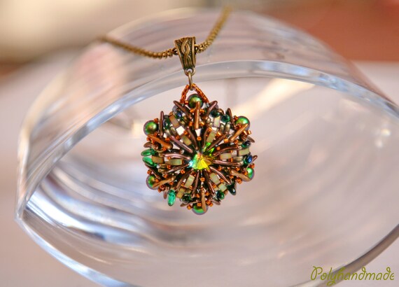 necklace for old woman