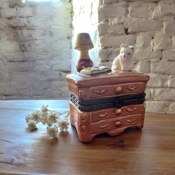 Vintage Porcelain Hinged Trinket Jewelry Box Cat Book Lamp on Dresser