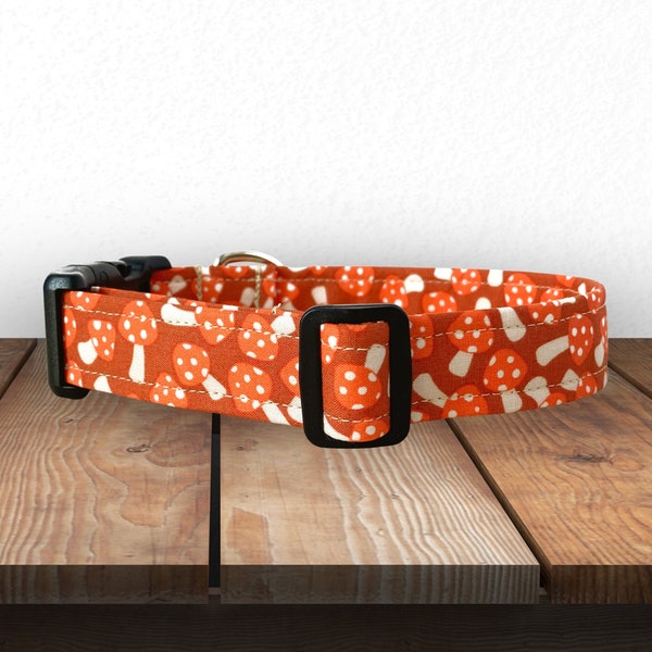 Cottagecore Mushroom Dog Collar - Cute Retro Dog Collar - Vintage Inspired Dog Collar - Durable Dog Collar