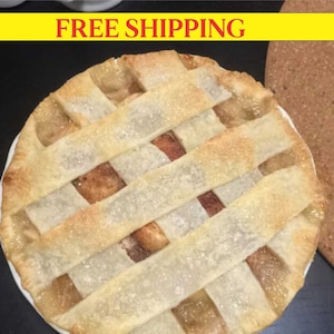 Homemade Apple Pie: Classic Butter Pastry, Farm Fresh Filling