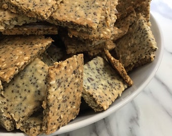 Keto crackers, 2 dozen seed crackers, low carb, ketogenic, snack, bread cracker (80 grams)