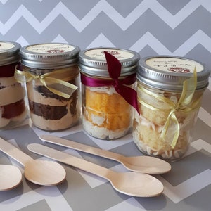 JAR CAKE/ 1 jar cake/ in a jar/homemade//baked goods/wedding favour/Christmas gift/23sweets/party favour/food gifts/cake/jar/birthday/favors image 1