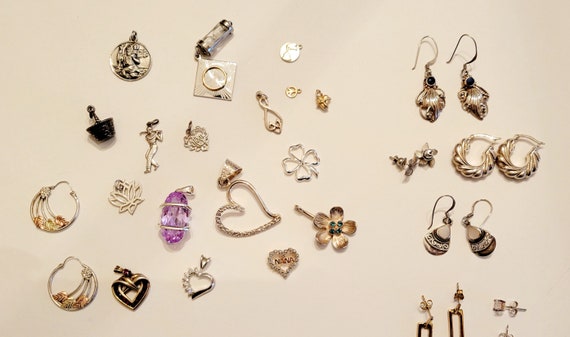 Large Lot of Marked Sterling or 925 Jewelry: Brac… - image 2