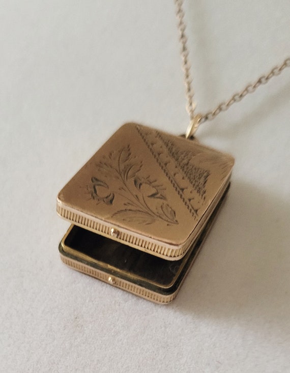 Gorgeous Victorian Locket with 1800's Tintype - image 9