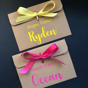 Enveloppe cadeau de Pâques kraft marron personnalisée avec ruban | Pour de l'argent / Photos de bon d'achat | proches | Beaucoup de couleurs de ruban disponibles | Nom