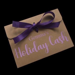 Spersonalizowana świąteczna gotówka z imieniem Kraft Brown Gift Envelope ze wstążką na pieniądze/voucher | Bliscy | Wiele kolorów wstążek
