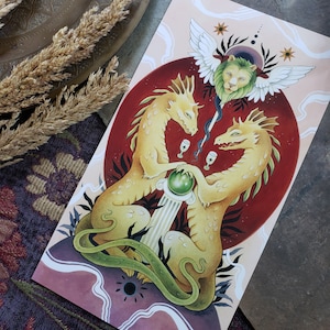 Tarot illustratie "Twee van kopjes"//archiefprint//gouden draken//unie, liefde, huwelijk//middeleeuws tapijt//kristallen bol