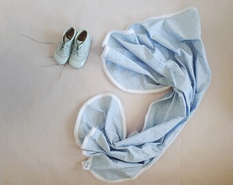 Purple Crushed Velour Knit Baby Wrap with Cream Lace Trim winter Baby Shawl Blanket for Pram or Bassinet stock